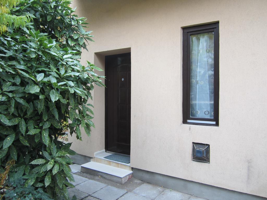 Dudi Apartman Σέγκεντ Εξωτερικό φωτογραφία